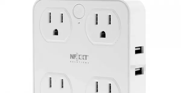 Enchufe inteligente wifi Nexxt NHP-T610 220V, 4 tomacorrientes universales, 4 puertos usb
